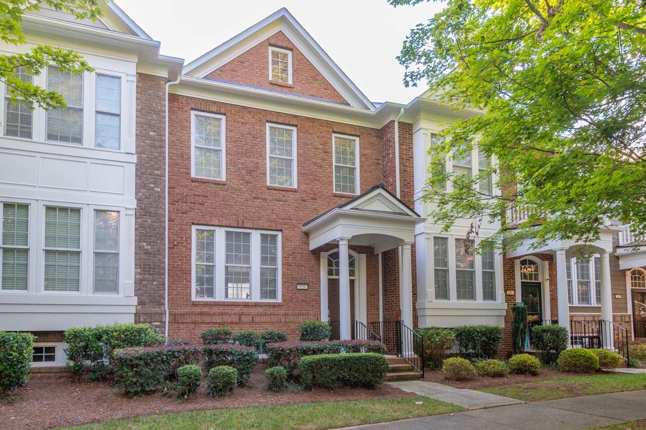 Gorgeous Townhome in the Heart of Fort Mill’s Baxter Village!