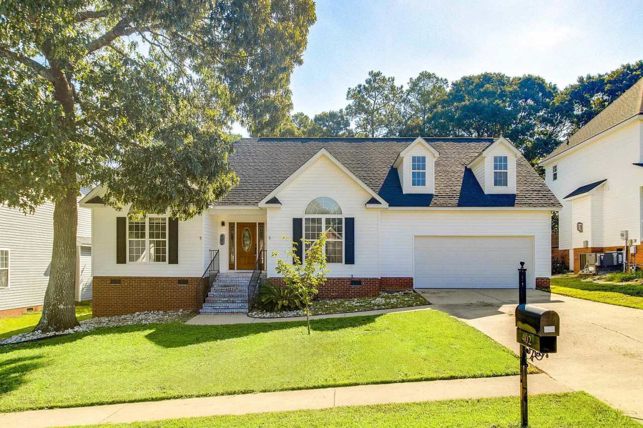 402 Plantation Pointe Drive