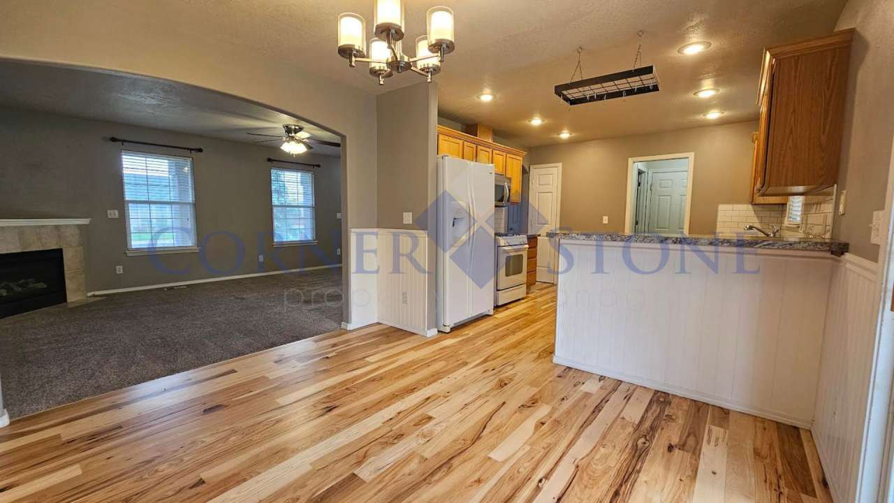 Beautiful Home with Separate Office/Bonus Room!