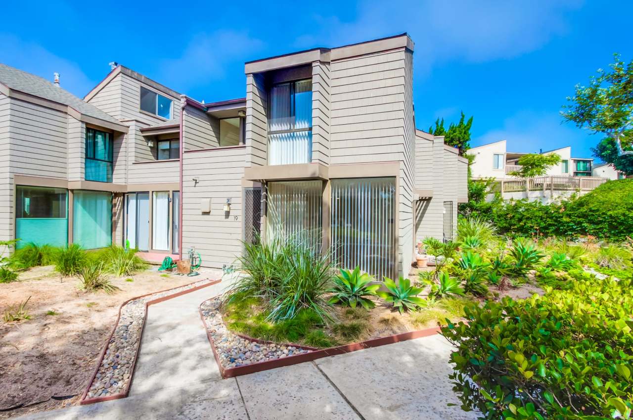 675 South Sierra Avenue - 19