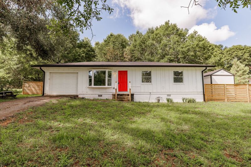 348 Alberta Dr