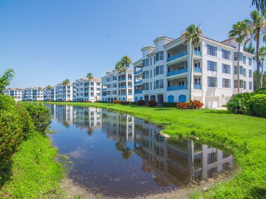 9013 Somerset Bay Lane unit: 201