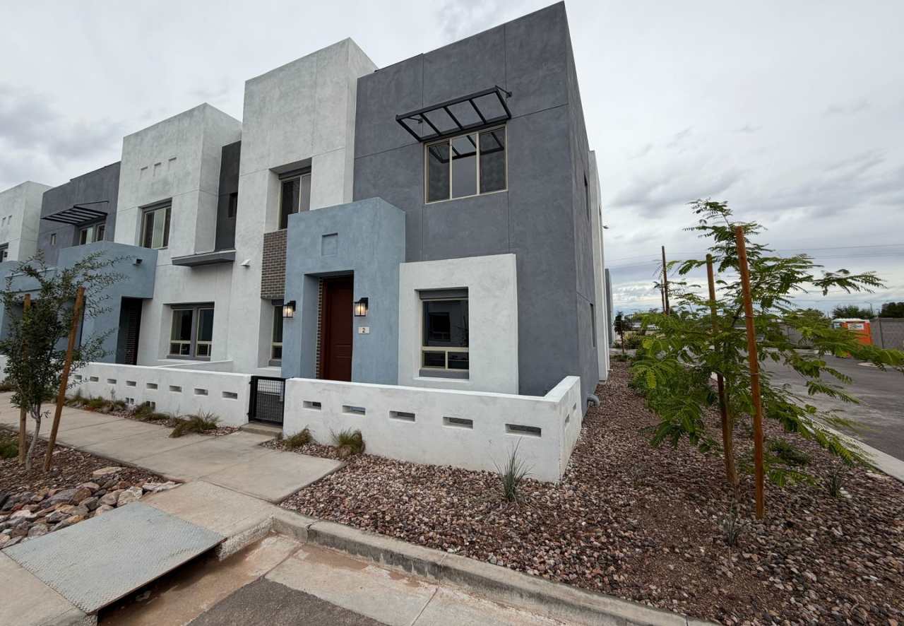 Brand New Build! Massive modern 4 bedroom/4.5 bathroom townhome in the heart of Chandler.