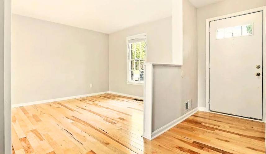 19953 Spur Hill Drive