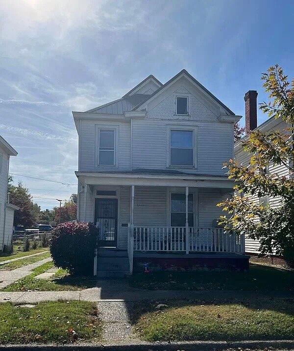 1905 Doulton Ave