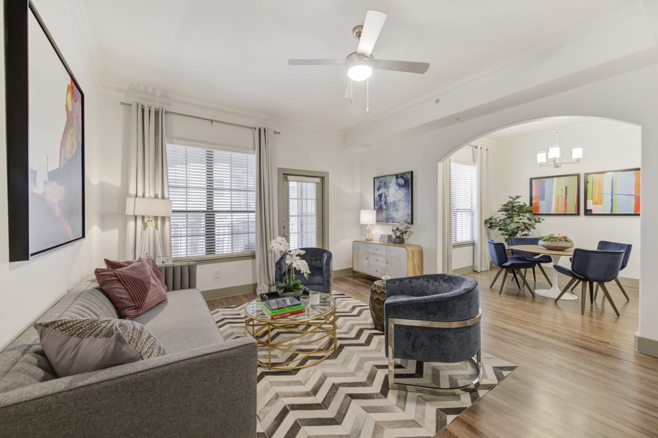 State Thomas Ravello