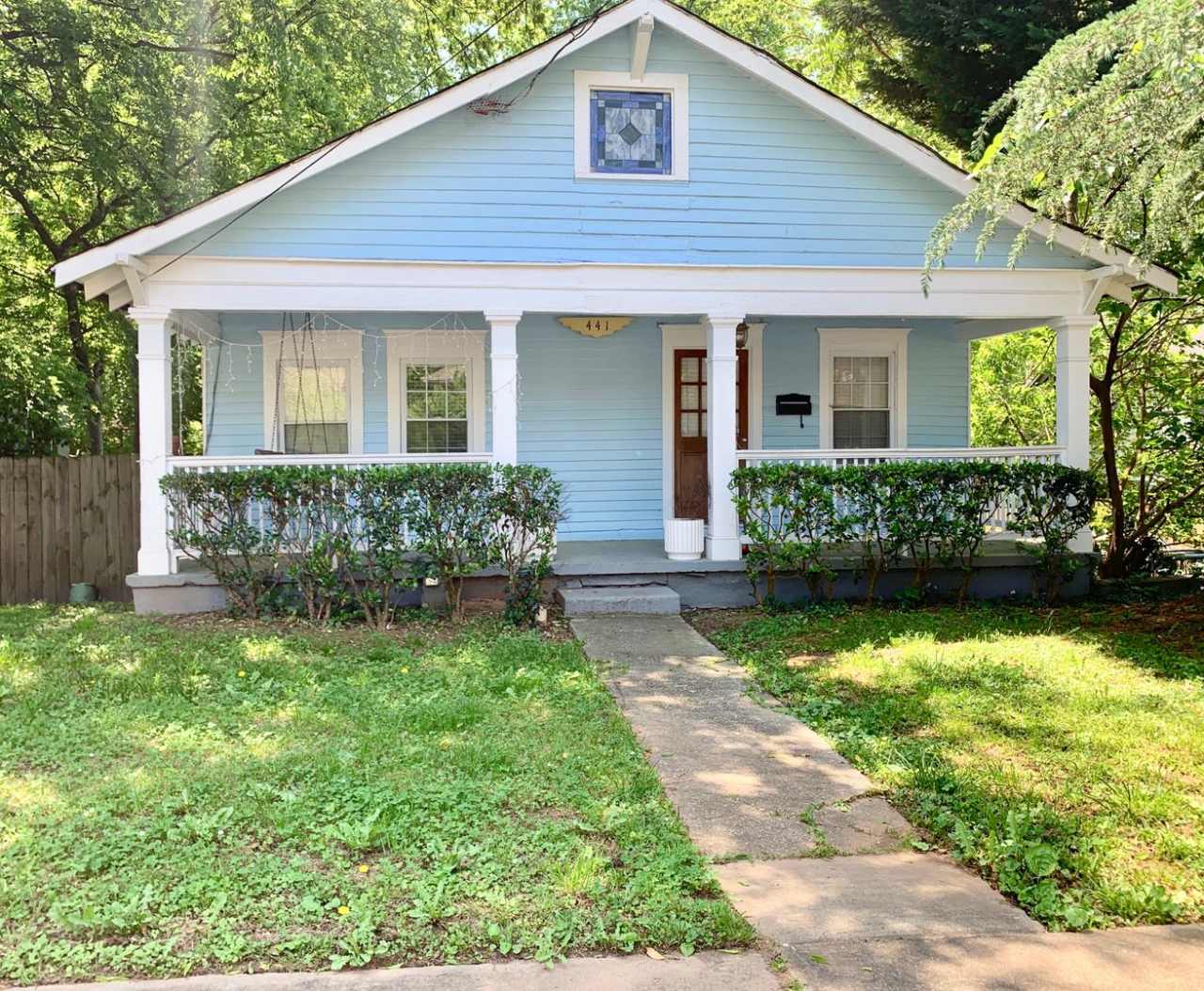 2bd/2ba w/ Bonus Room  Large Backyard in Grant Park!!