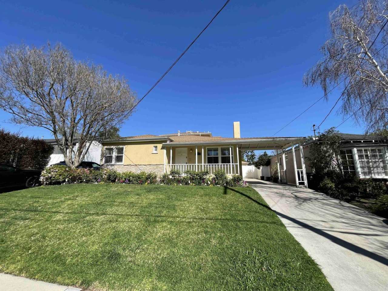 LOVELY UPGRADED STUDIO CITY HOME!