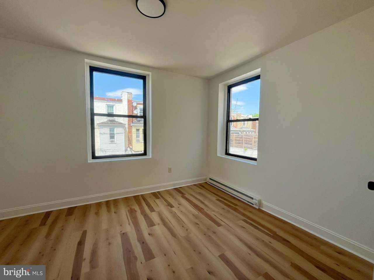 4413 WALNUT STREET
