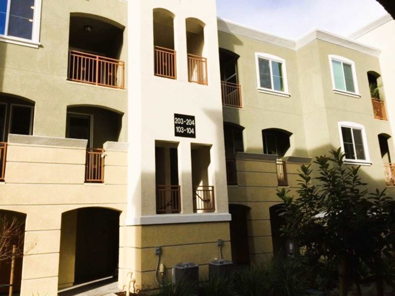 Beautiful San Ramon Condo Near Bishop Ranch  680 FWYs