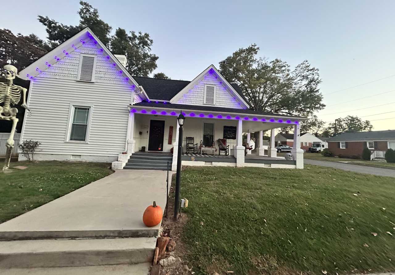 600 West Mountain Street