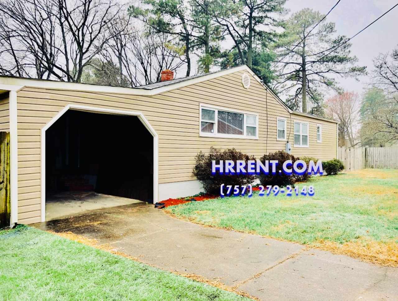 Beautiful 3 Bedroom 2.5 Bathroom Ranch Style Home located in the Northside area of Norfolk!