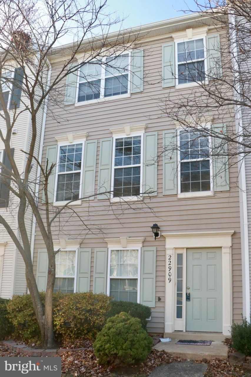 22909 BENSON Terrace