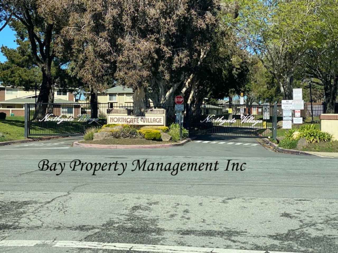 Updated 3 bedroom condo in the gated Northgate Village