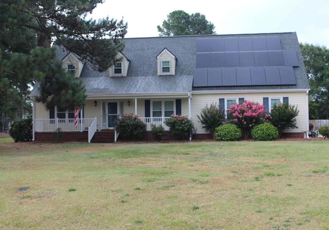 Spacious Home with Bonus Room, Pool  Solar Panels in Goldsboro!