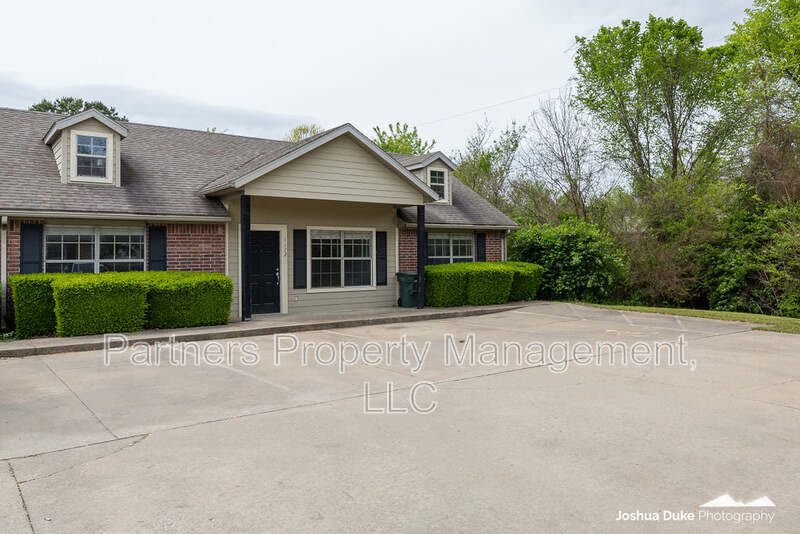 1108 West Hendrix Street