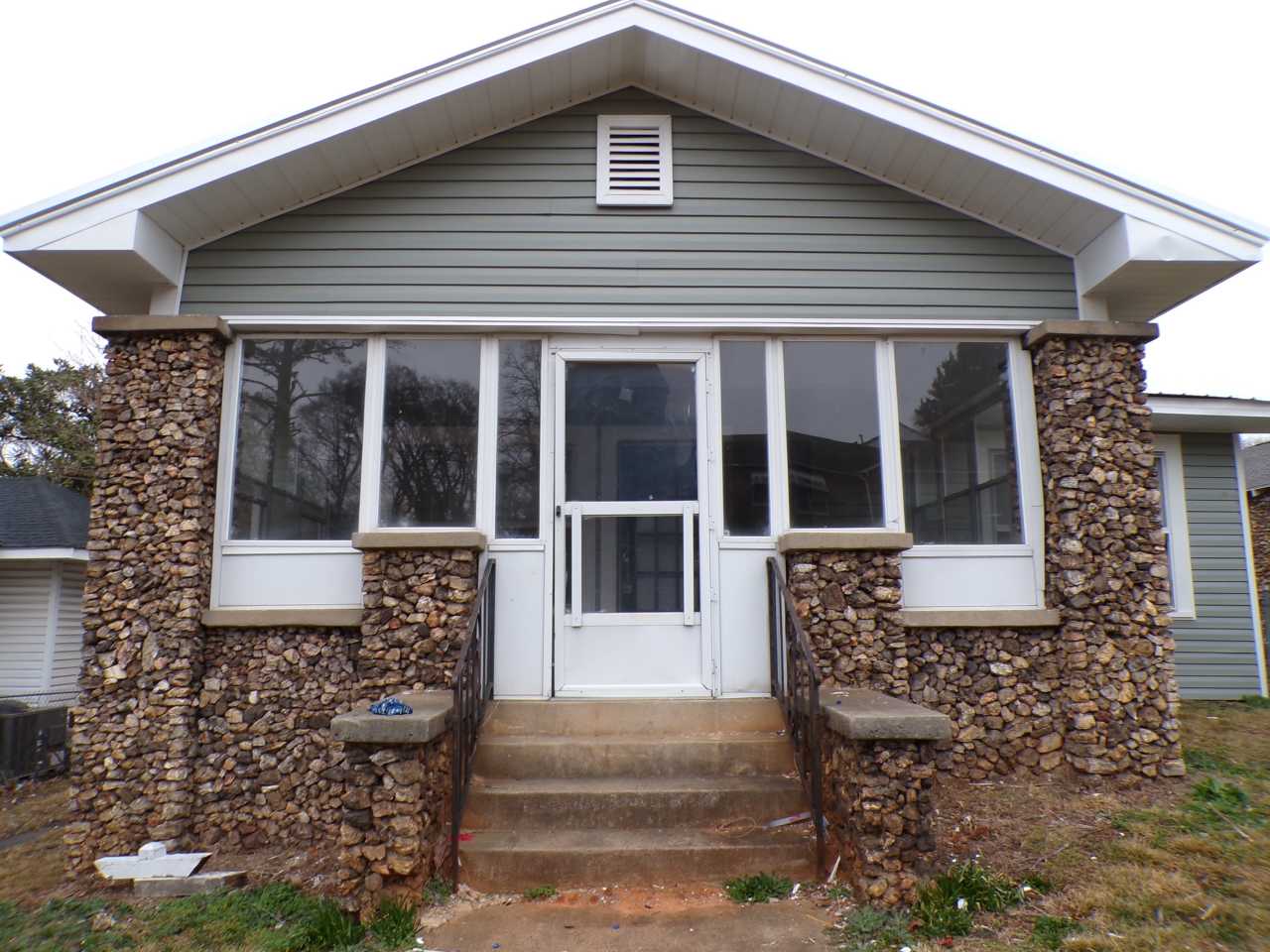 3940 40th Avenue North