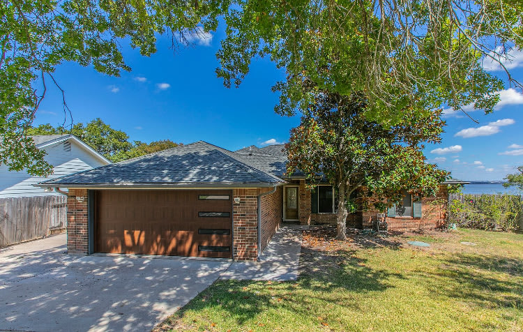 3349 Eagle Point West Avenue