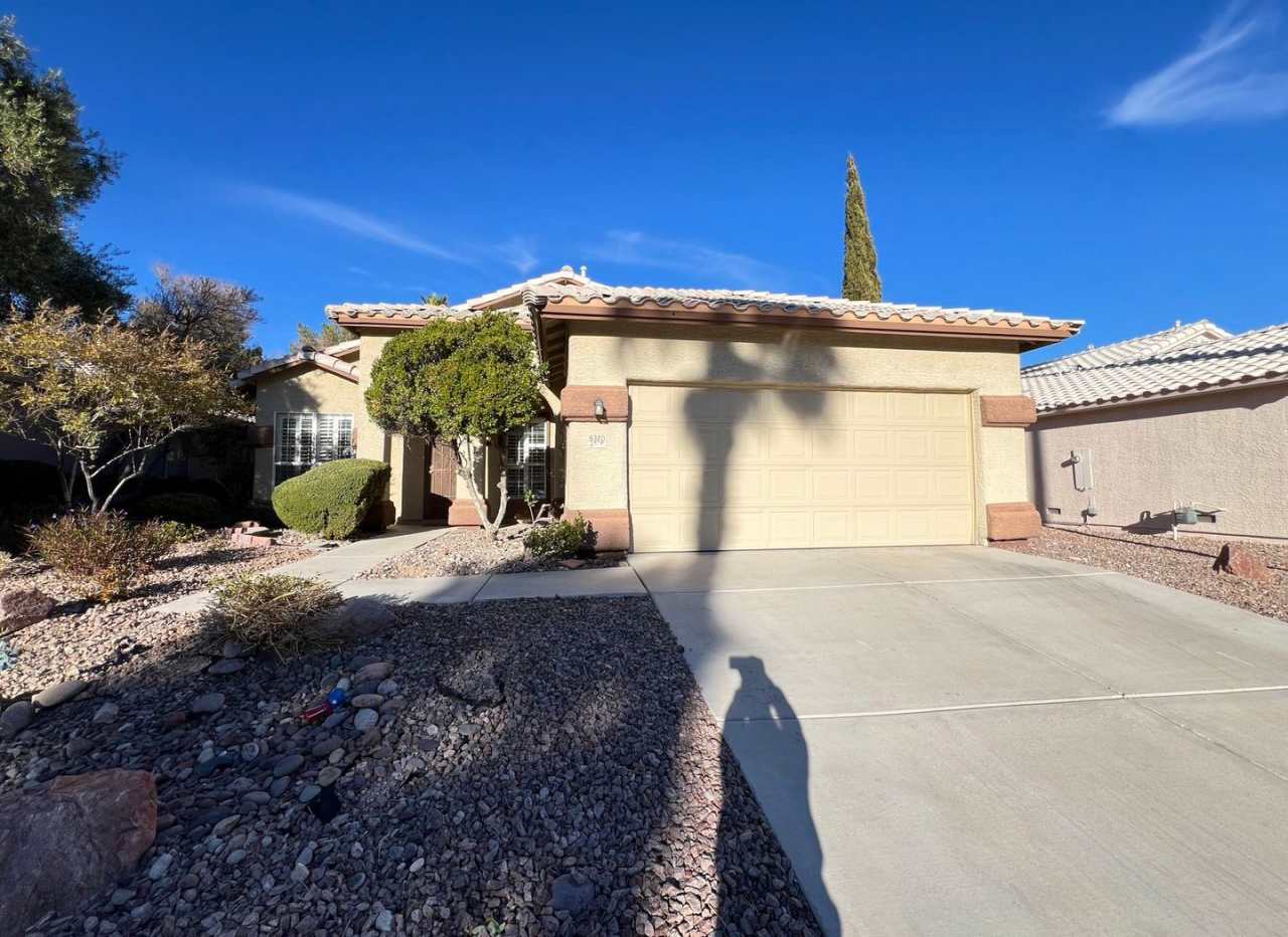 Beautiful Spacious 4bd 2ba one-story home