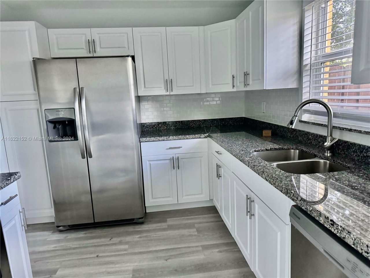 4139 Northwest 114th Avenue