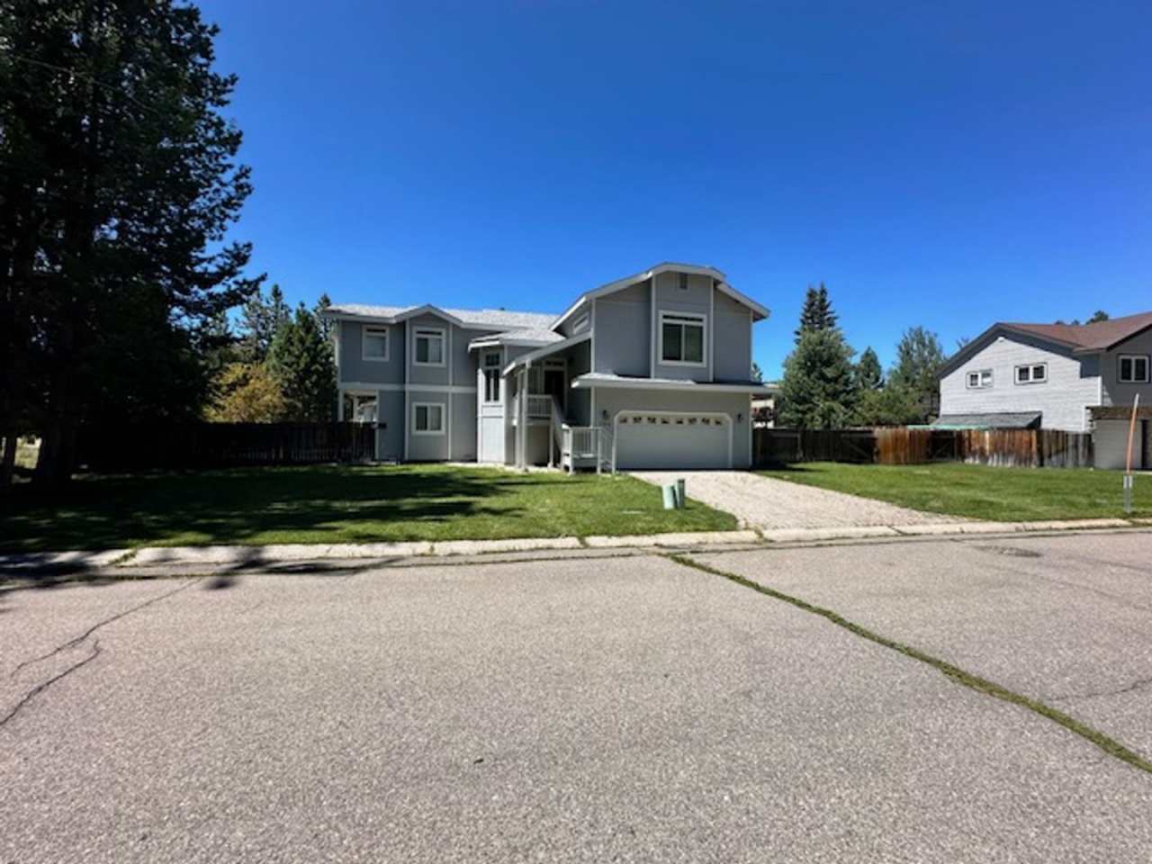 Large and lovely 3Bd home in the Tahoe Keys!! Call me today to view!