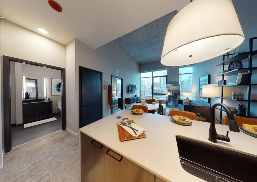 1031 West Washington Blvd.