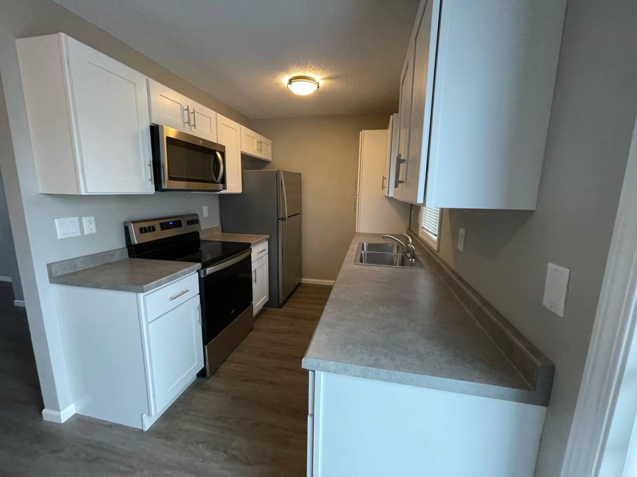 Newly Updated 3 bed 1 bath!