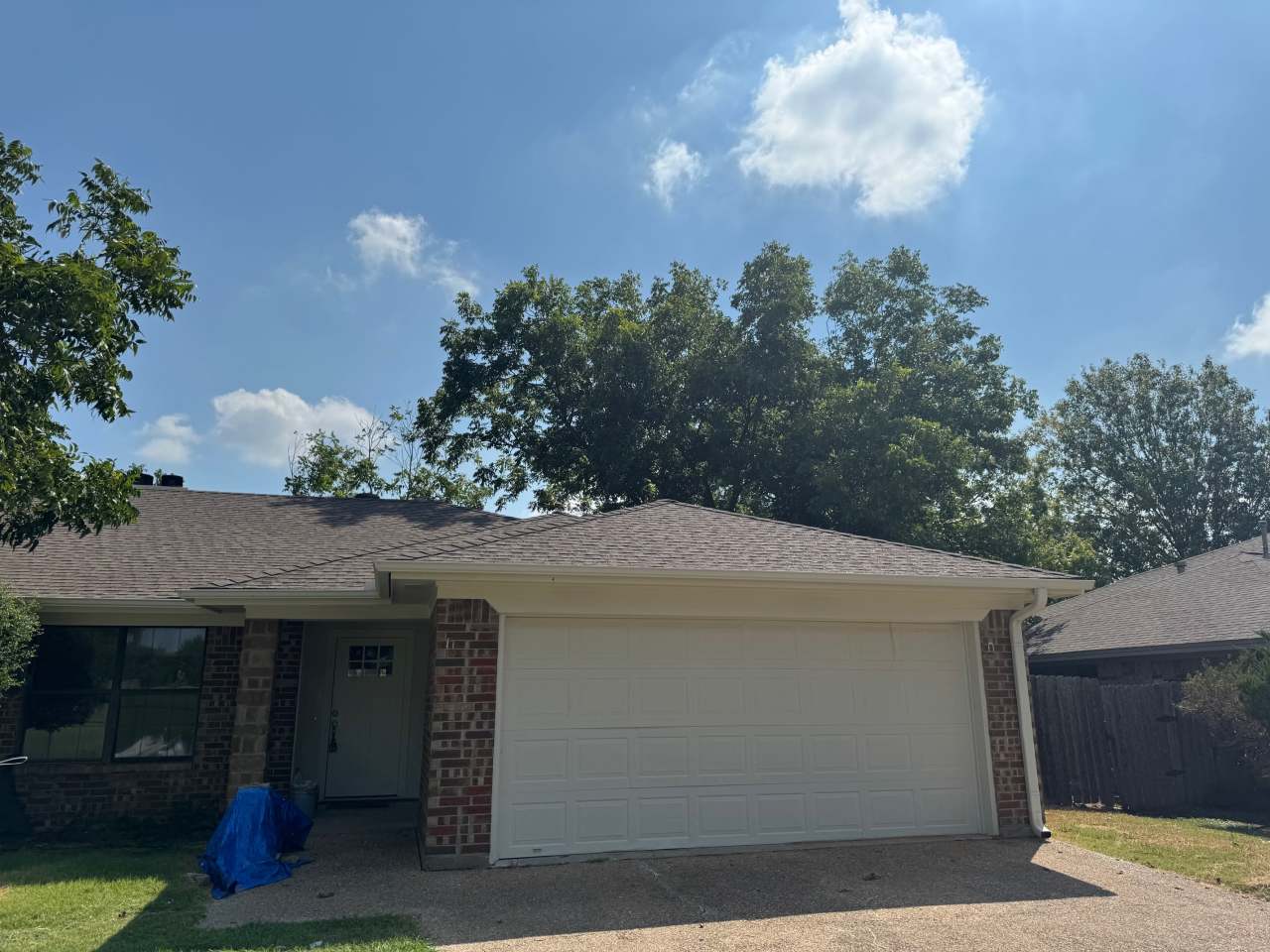 1211 Hyde Park Boulevard