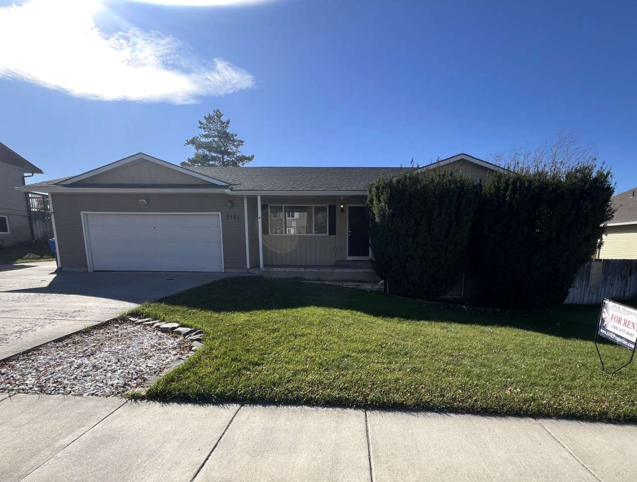 Beautiful 4 Bedroom 3-Bathroom Home