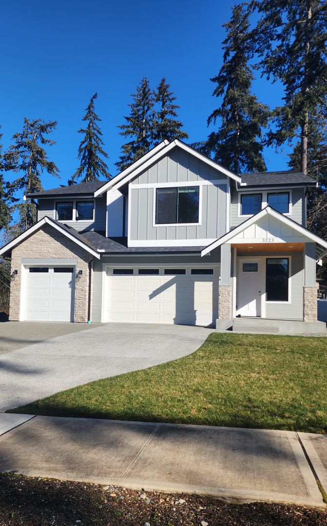 Luxury, New Construction 3 Bedroom Home!