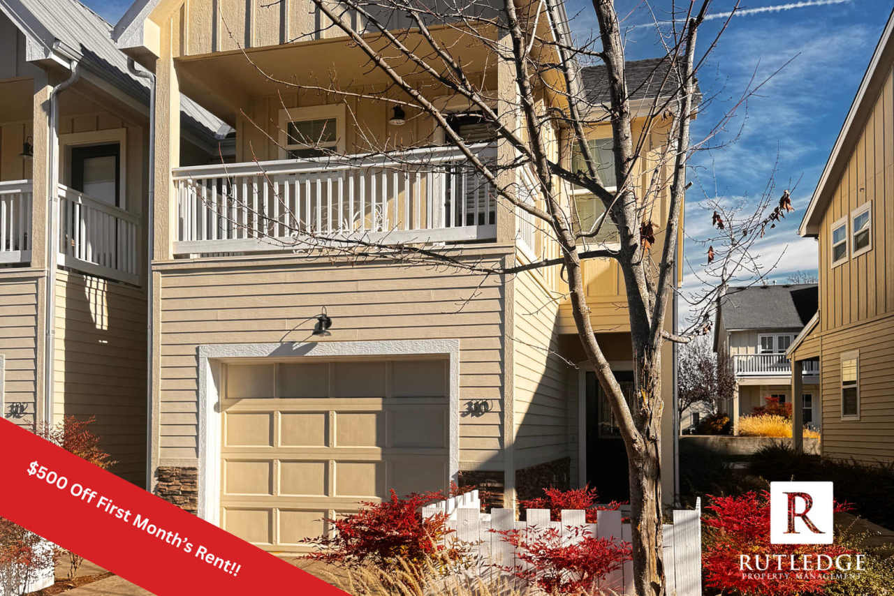 Gorgeous End Unit Townhome in The Heart of Historic Jacksonville!