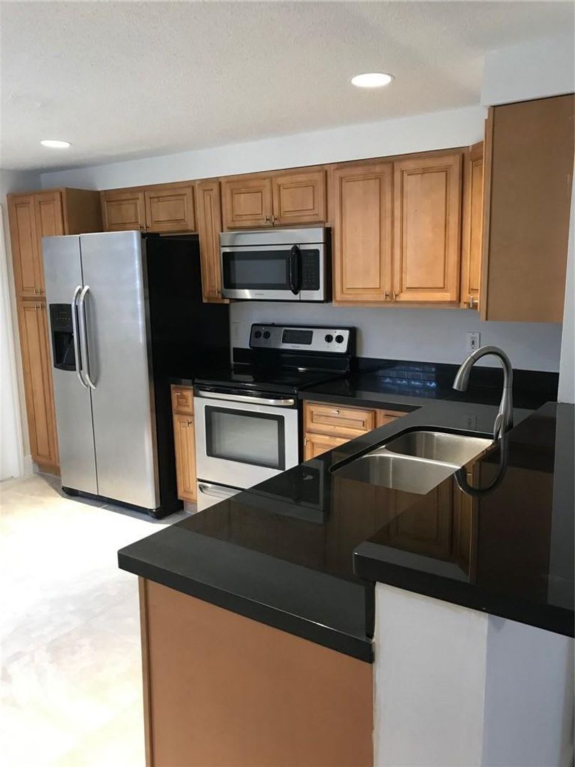 1489 Barcelona Way 1489, Weston, FL 33327