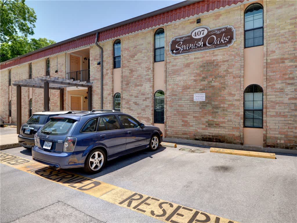 407 E 45th St Apt 210