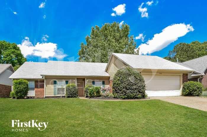 7452 Kingsland Drive