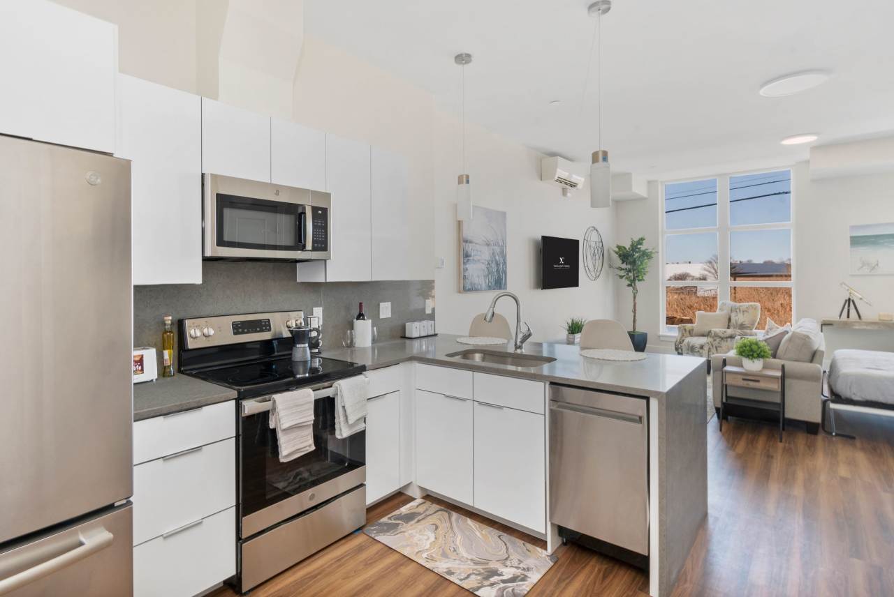 Newburyport Crossing