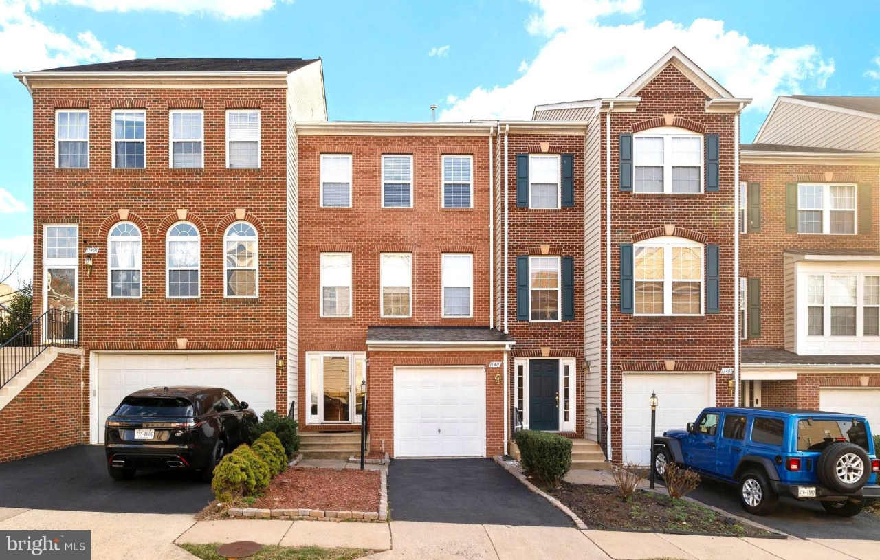 11403 MACTAVISH HEIGHTS