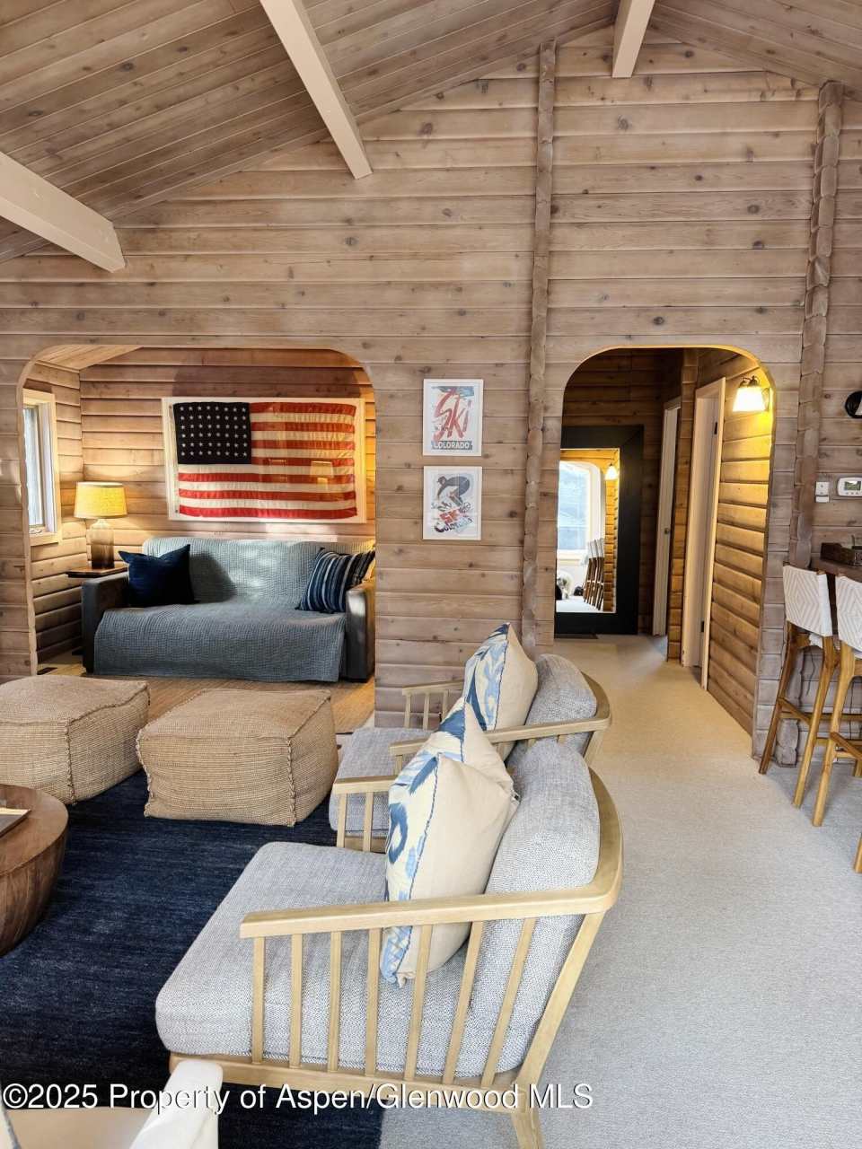 980 King Street unit: 1