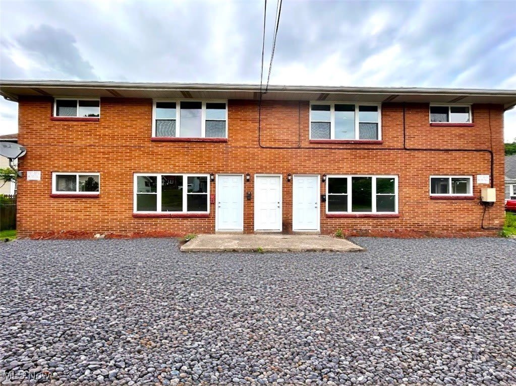 3915 Washington Street unit: 3