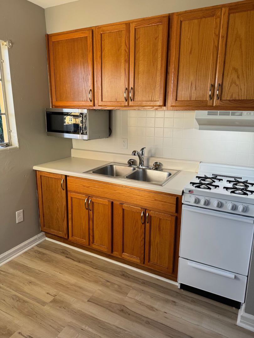 Single-Family House for Rent