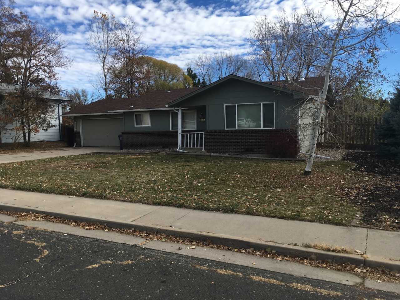 3 Bed, 2 Bath, 2 Car Garage Home in South Loveland