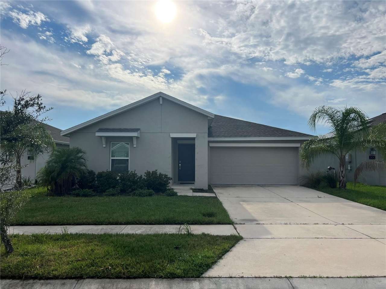 292 PINEYWOODS STREET