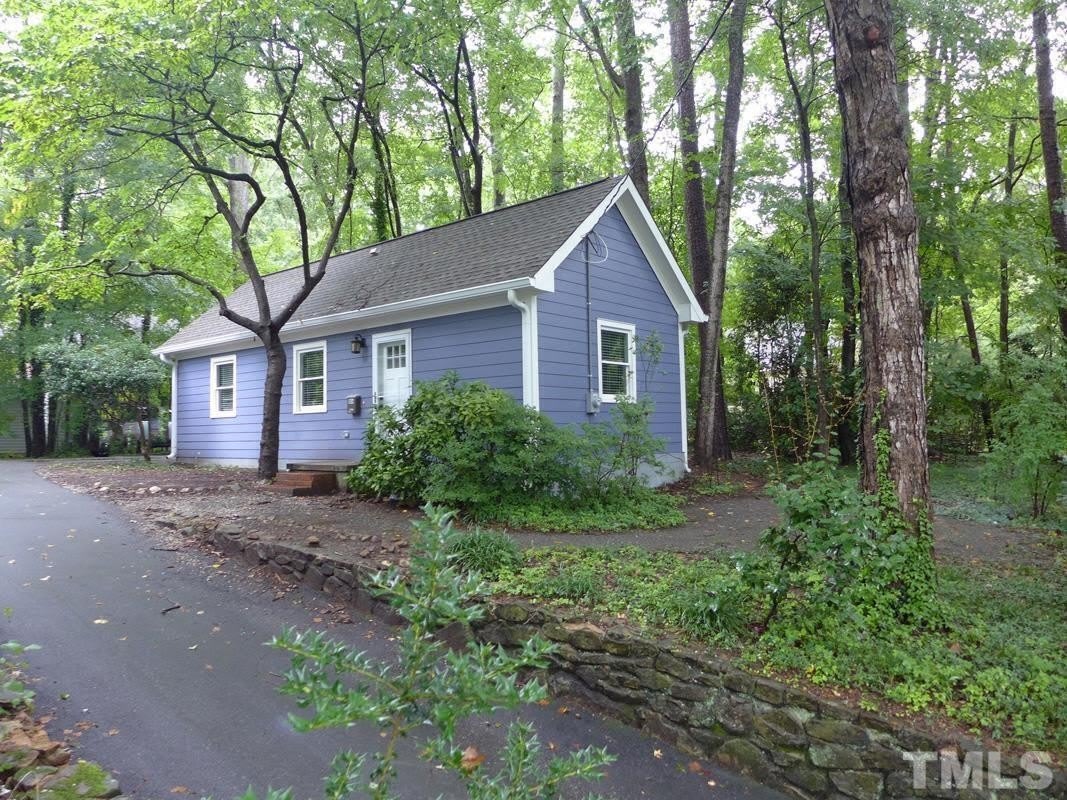 904 E Franklin Street