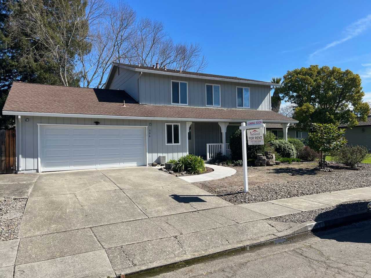 Large updated 4 bedroom 3 bathroom Rincon Valley Home *MOVE IN SPECIAL - $500 OFF THE FIRST MONTH'S RENT!!*