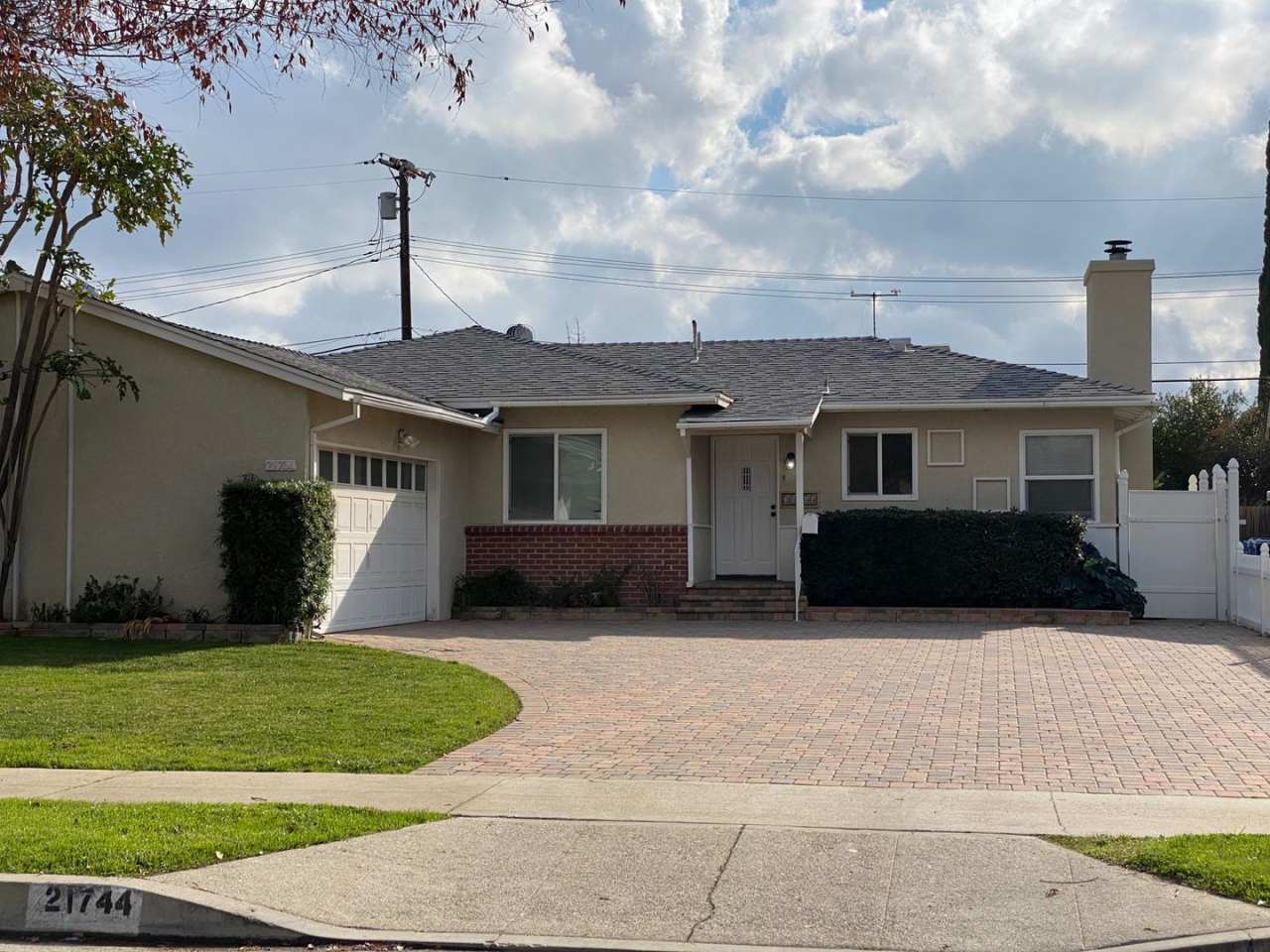 Single story 3 bed, 2 bath home with yard.