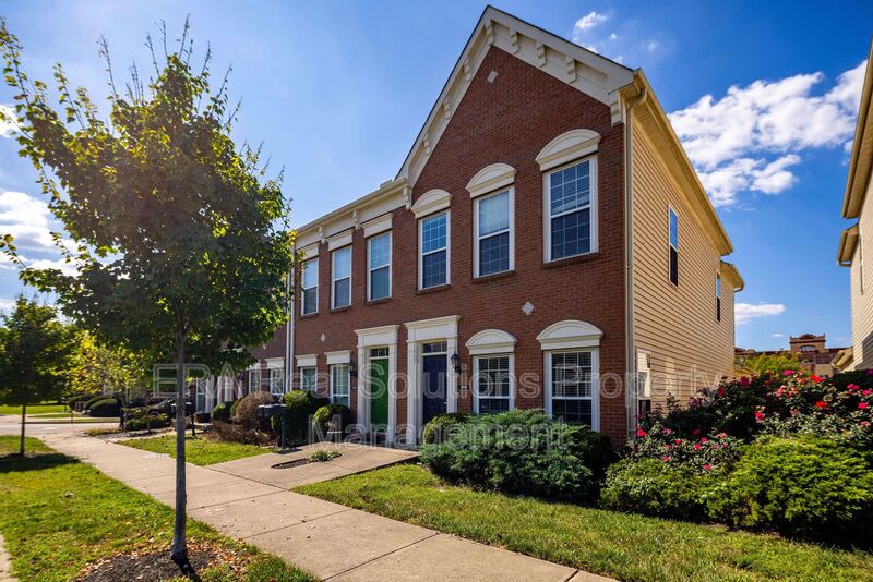 1441 Laurel Park Dr.