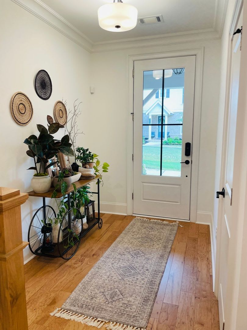 Spacious 4BR Townhome in Alpharetta