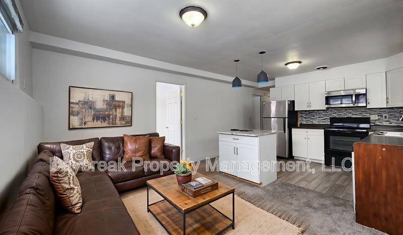 1201 11 1/2 Street North - 2