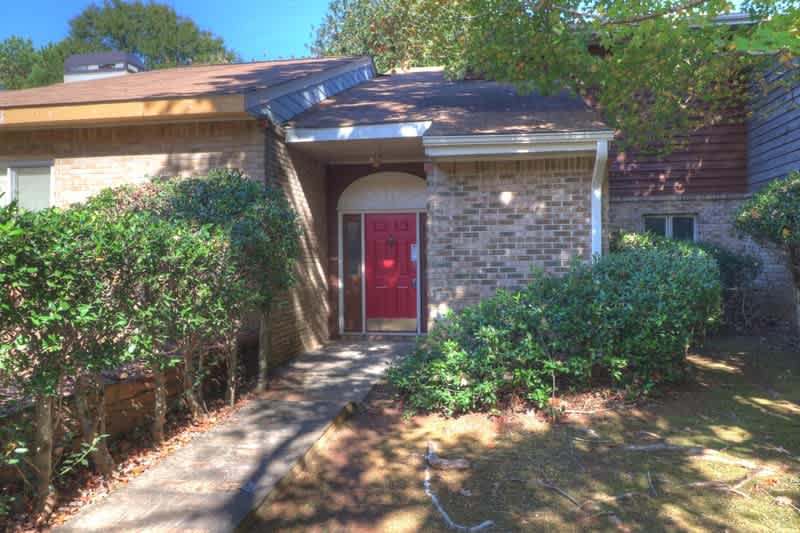 1562 Circlestone Drive - 1