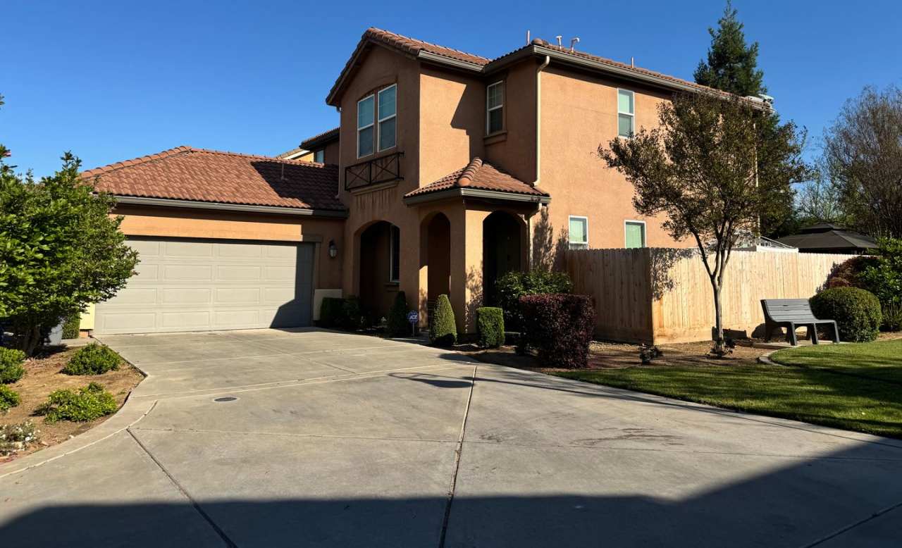 4450 W. Artemisa Drive