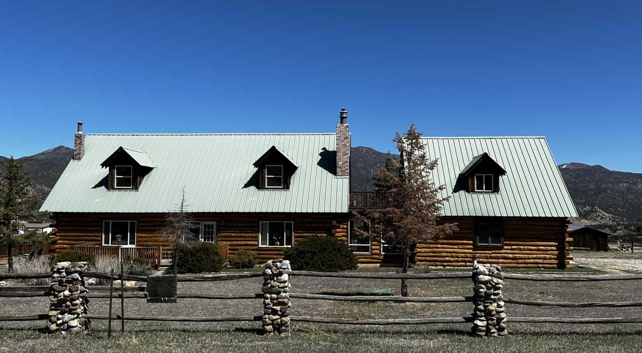 716 West Blarney Stone Road Upstairs Studio Apt